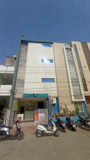 Hotel WD Grand Stays - Indore - 1