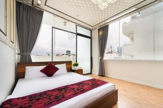 King Hotel Kitchen - Ho Chi Minh - 2