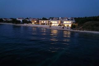 Adria Resort - SEAFRONT Villa C - Zaton - 1