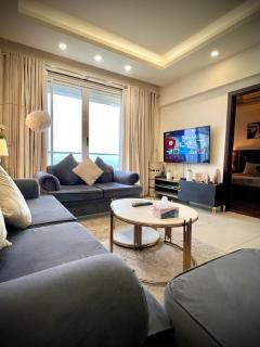 Elysium Sky High Executive Apartment Facing Centaurus Mall Islamabad - Islamabad - 1