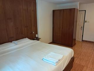 Namtip Bar & Guesthouse - Pattaya - 5