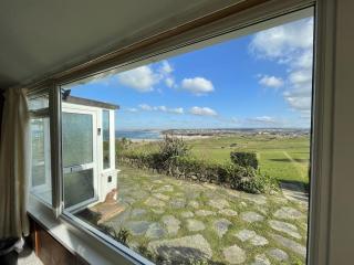 2 The Links - St Ives - 5