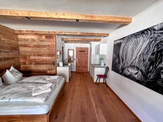 Chalet-Stil mit Pool und Bergblick - Sankt Martin bei Lofer - 2