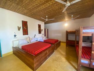 Shanti Yoga Home & Restaurant - Kibigija - 6