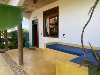 Shanti Yoga Home & Restaurant - Kibigija - 2