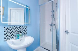 Pebbles Guest House - Blackpool - 1