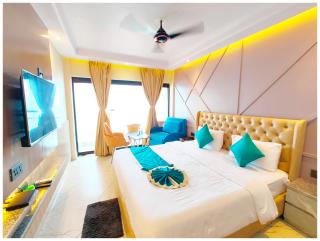 Front Sea View "HOTEL DREAMLAND PURI" Near Jagannath Temple -Fully Air Conditioning Room With Wi-Fi- Lift - Parking And Restaurant Facilities- All Room Sea Facing With Attached Balcony- A Top Rated Luxury Hotel In Puri - Puri - 9