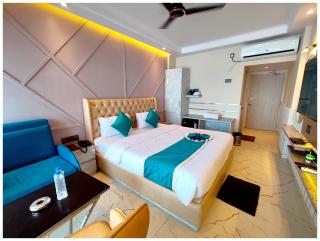 Front Sea View "HOTEL DREAMLAND PURI" Near Jagannath Temple -Fully Air Conditioning Room With Wi-Fi- Lift - Parking And Restaurant Facilities- All Room Sea Facing With Attached Balcony- A Top Rated Luxury Hotel In Puri - Puri - 8