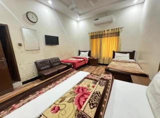 Rising Millat hotel G-9 - Islamabad - 8