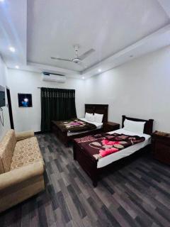 Rising Millat hotel G-9 - Islamabad - 9