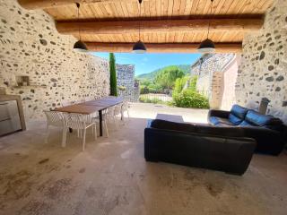 Belle maison de pierre pour 10p, 4ch, piscine privative, grand jardin clos - Alba-la-Romaine - 2