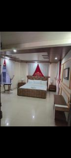 La Belle Vie - Murree - 6