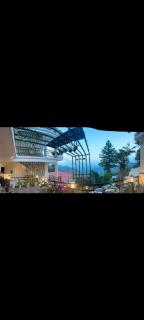 La Belle Vie - Murree - 2