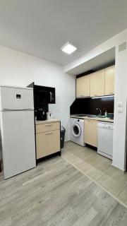 Marina Bay Apart Saint Vlas - 5