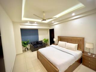 Elysium Sky Palace Executive Apartment Face Centaurus Mall - Islamabad - 2