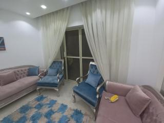 شقه مفروش بالتجمع الخامس سوبر مفروش - Kairo - 2