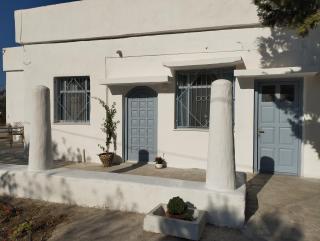 White Cat - Vromolithos - 9