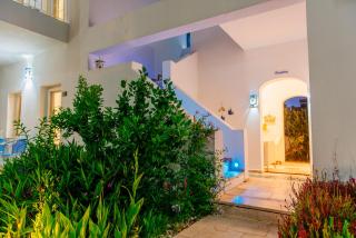 Via Farilya Hotel - 3