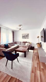 Family House with Garden - Pristina - 0