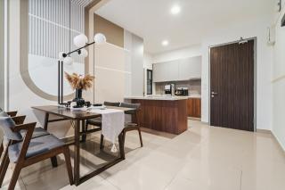 Trendy 3BR MVertica Near MRT by RumaBnB - 2