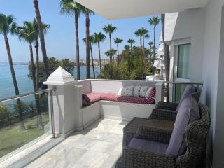 Estepona Seaview Apartment SELETUR - Estepona - 0
