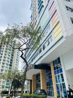 Studio Unit in BGC with FİBER WIFI & Netflix - Manila - 8