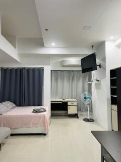 Studio Unit in BGC with FİBER WIFI & Netflix - Manila - 1