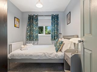 Bright Modern York Home with Free Parking Pass the Keys - York - 7