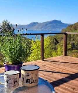 Chill House 15 min from Preikestolen - Strand - 8