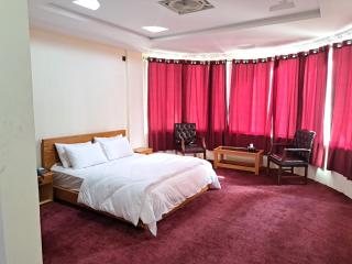 Hotel Bloom Hills Skardu - Skardu - 1