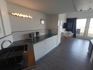 AS14629 - P2 Mezzanine avec vue mer latérale, dans une résidence sur plage avec parking privé - Le Grau-du-Roi - 7
