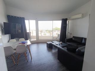 AS14629 - P2 Mezzanine avec vue mer latérale, dans une résidence sur plage avec parking privé - Le Grau-du-Roi - 1
