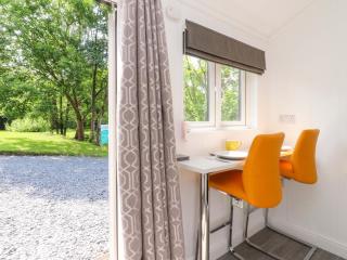 Shepherds Hut 1 - Preston - 7