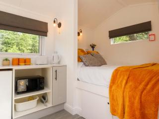 Shepherds Hut 1 - Preston - 1