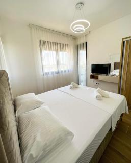 Square Residence & Pool - Ulcinj - 2
