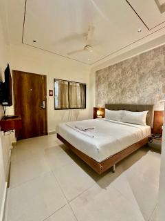 Hotel StayBird - Cove - Pune - 5