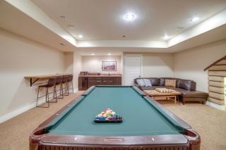 Rigby Gem with Hot Tub Theater Game Room Grill - Rigby - 6