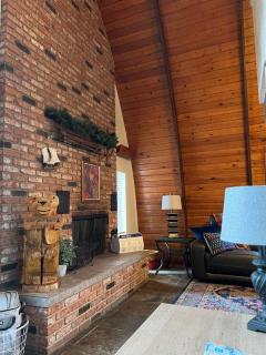 Massive Cabin Ski in Ski Out and Games - 5