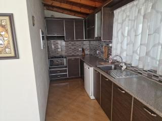 Stone City Apartment - Gjirokastra - 6