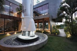 Ultra Luxury Space Themed Rocket Villa - Dalung - 9