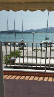 Volos Large Apartment Sea View - Volos - 4