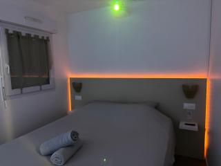 ღ Hibiscus - Terrasse, Parking, Jardin et Wifi - 7