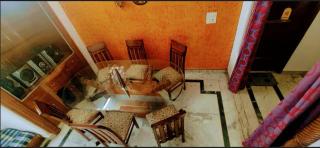 Metro-Connected Private Duplex ! - Ghaziabad - 2