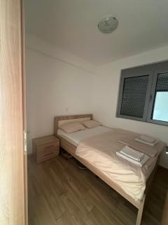 Stan-apartman Dobra Voda - Kravlja - 7