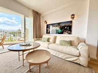 Ocean Living Puerto Banus -Beachside Terrace EaW Homes - 5