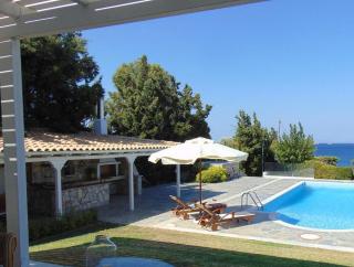 Seafront holiday villa - Saronida - 3