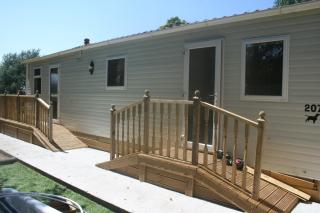 The Lookout - Park Home, Farm Park Stay - Swansea - 6