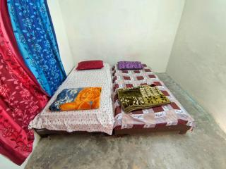 Himalayan Hostel, Triund Hill Trekking and Snowline Trekking, Waterfalls View Hostel - 1