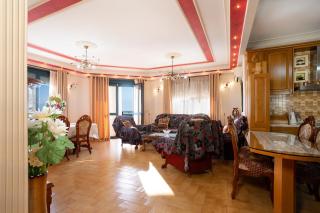 2-Bedroom Beachfront Apartment with Sea View - Valona - 7