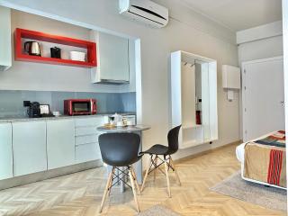 Centrally located apartment in Oporto - Porto - 8